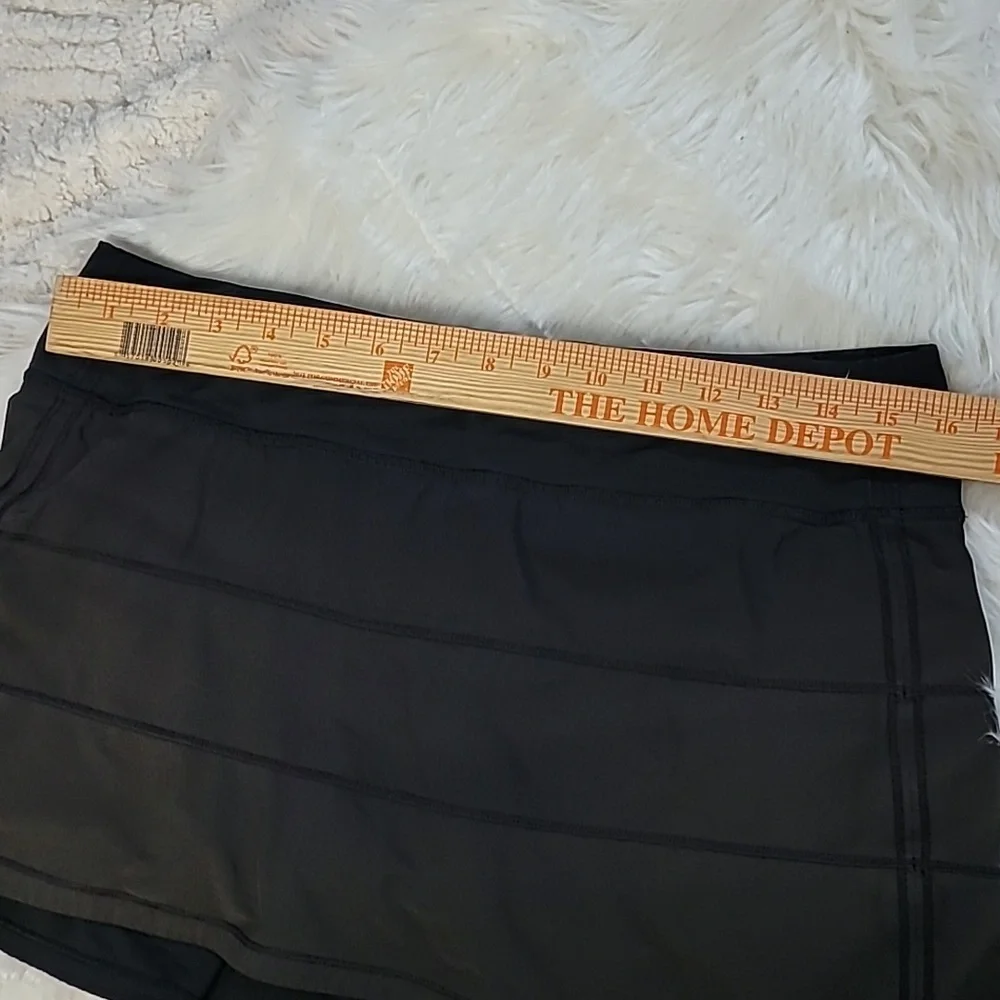 Lululemon Black Pleated Athletic Skort Women’s Tennis Golf Running Skirt - Picture 3 of 7